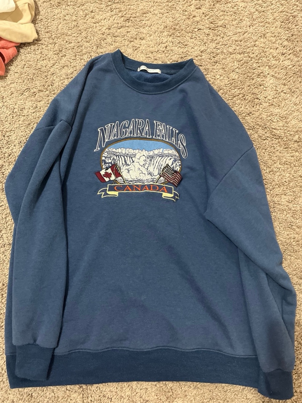 Niagara Falls Canada Blue Crewneck Sweatshirt Vintage